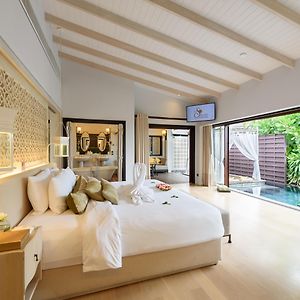 Biệt Thự có Hồ Bơi
